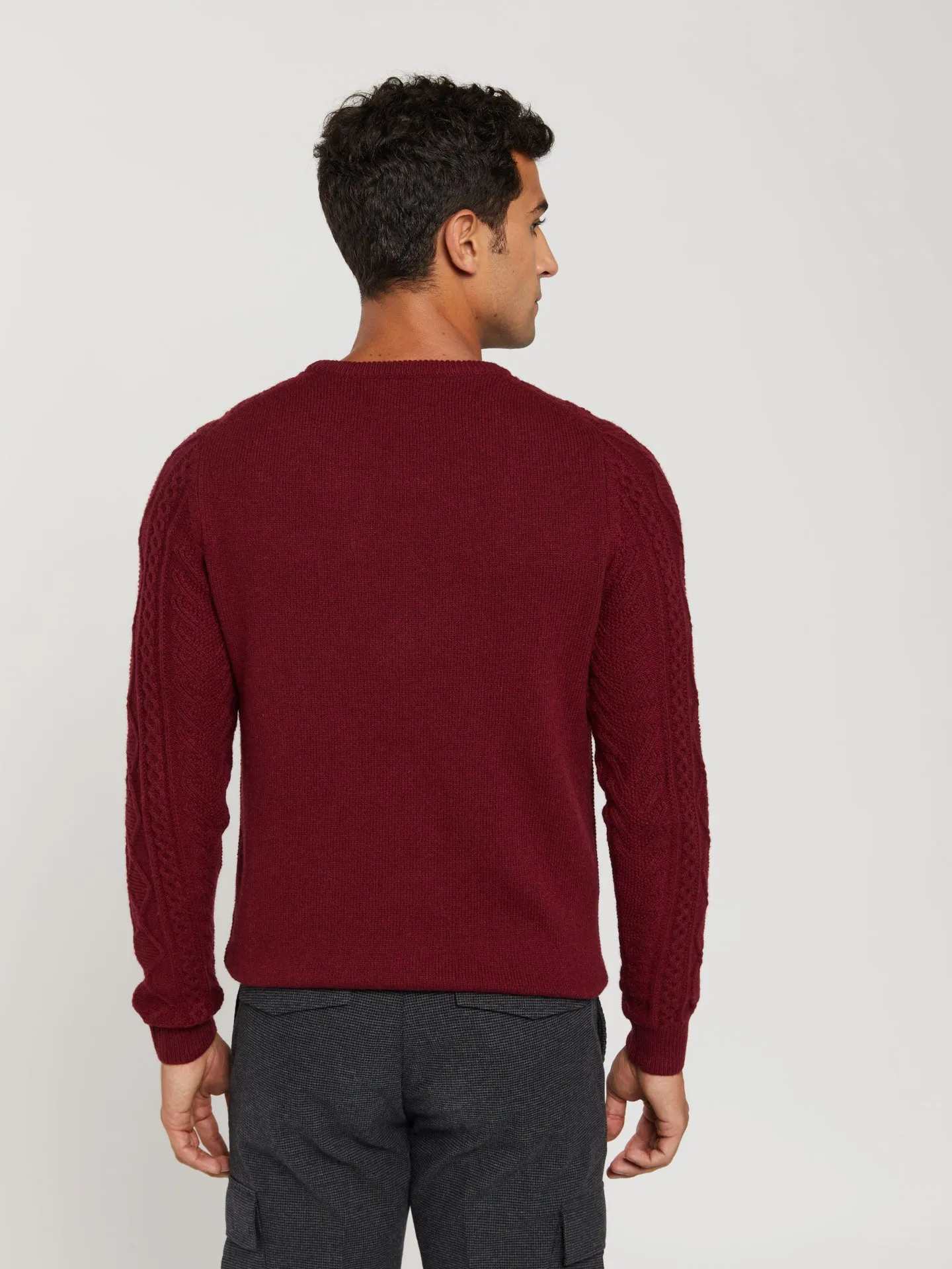 Gen z collection crew neck sweater with cables