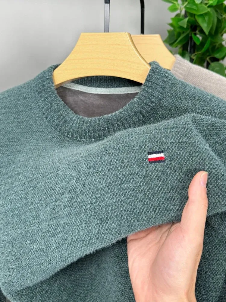 High End Winter Chenille Sweater for Men with Plush and Thickened Round Neck Integrated Plush and Plush Knitted Pullover Top