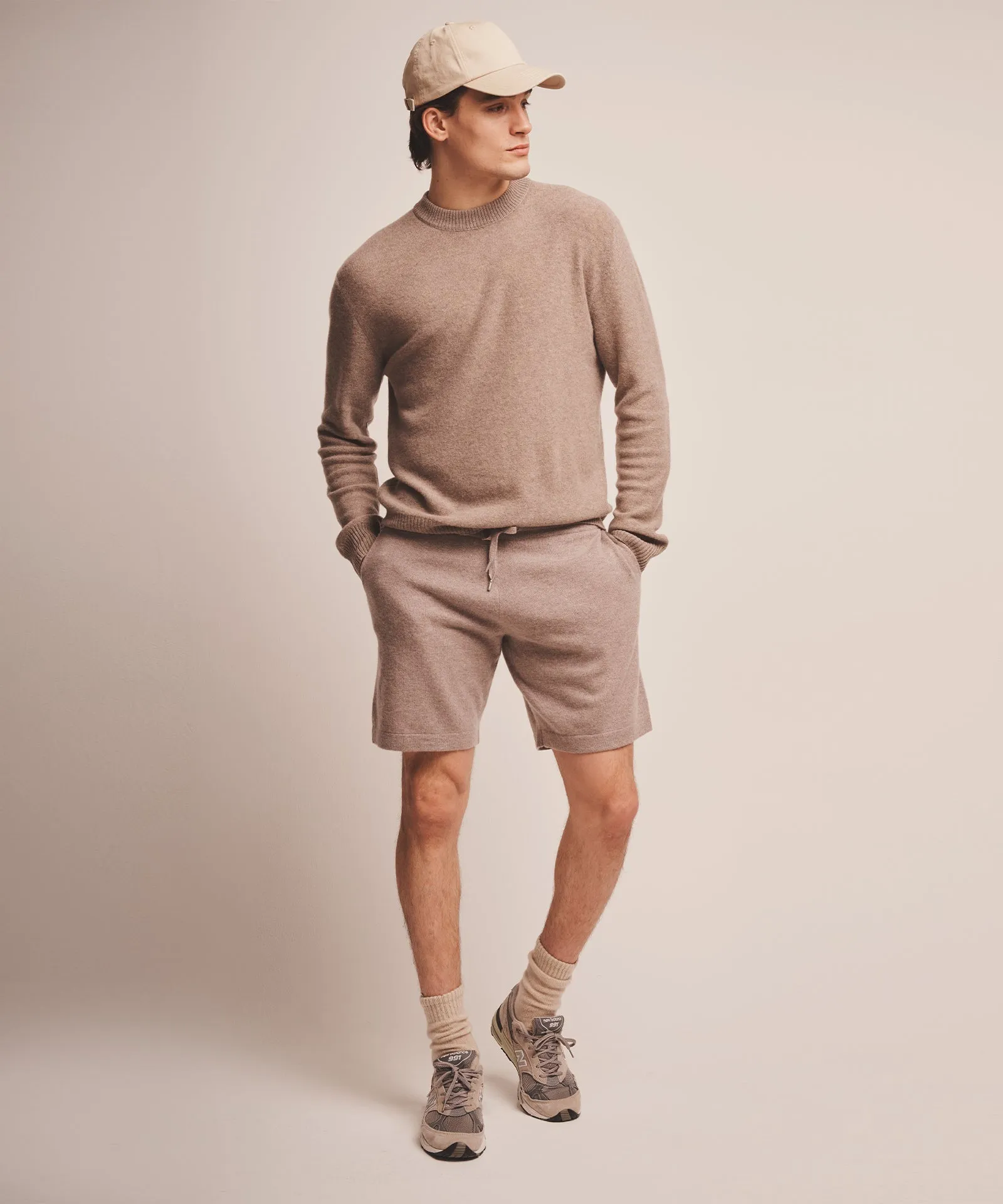 Lightweight Reversible Cashmere Crewneck Sweater