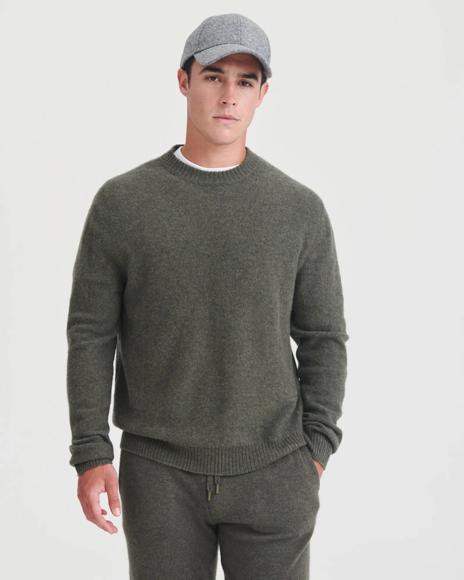 Lightweight Reversible Cashmere Crewneck Sweater