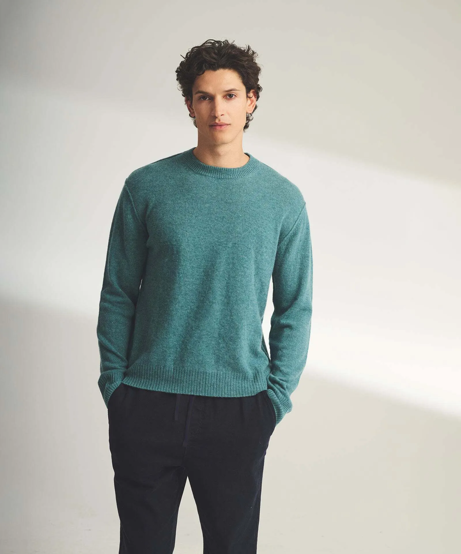 Lightweight Reversible Cashmere Crewneck