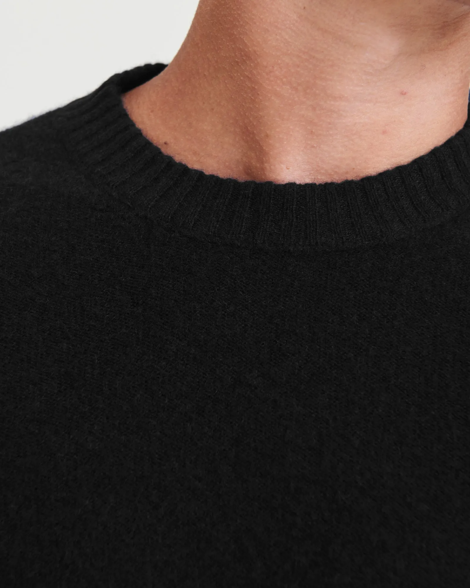 Lightweight Reversible Cashmere Crewneck