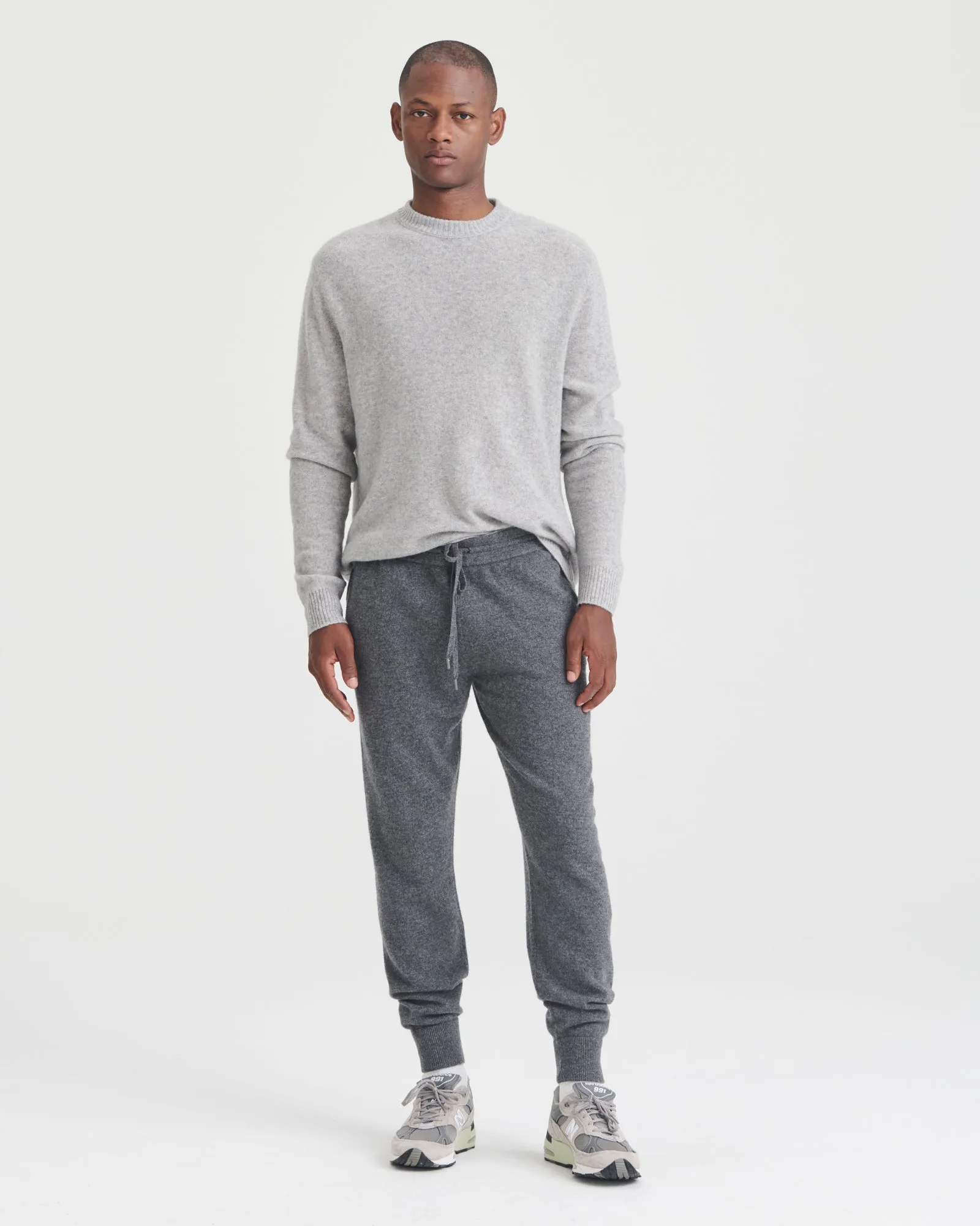 Lightweight Reversible Cashmere Crewneck