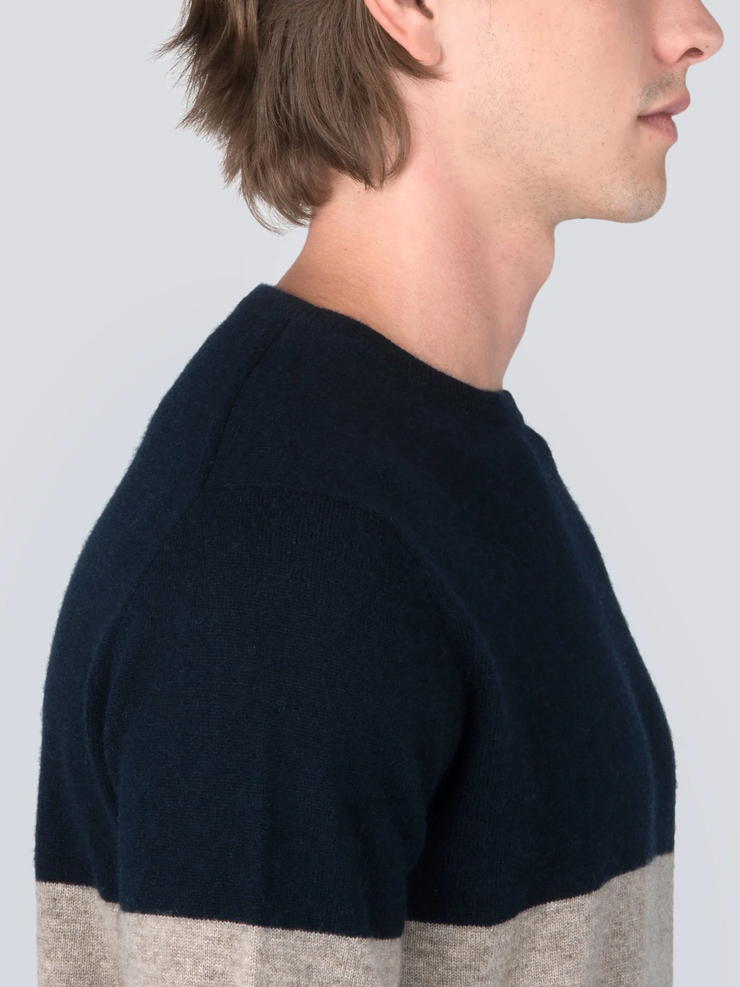 Men Crew Neck Sweater_CB_Dark Navy/Beige