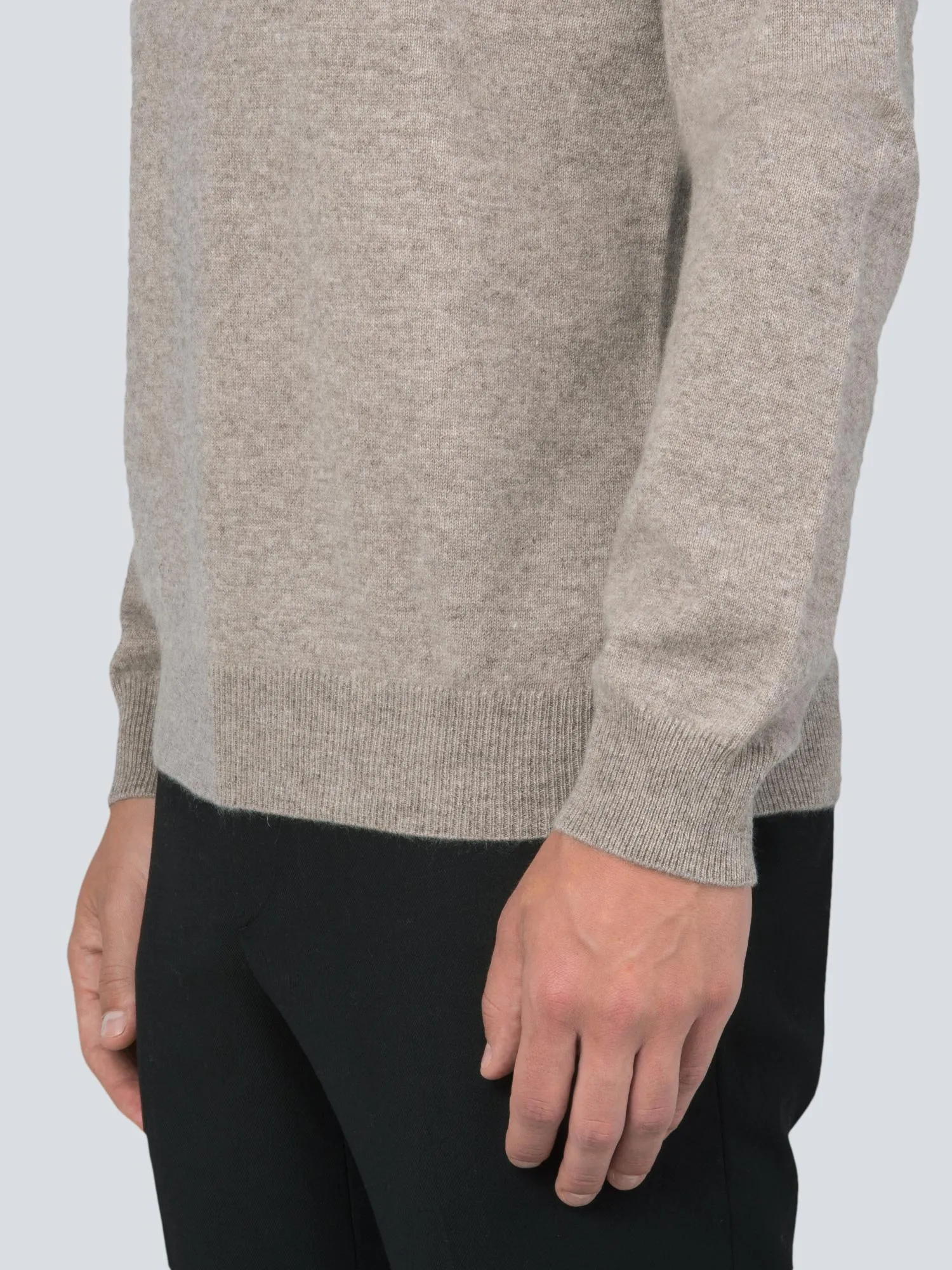 Men Crew Neck Sweater_CB_Dark Navy/Beige