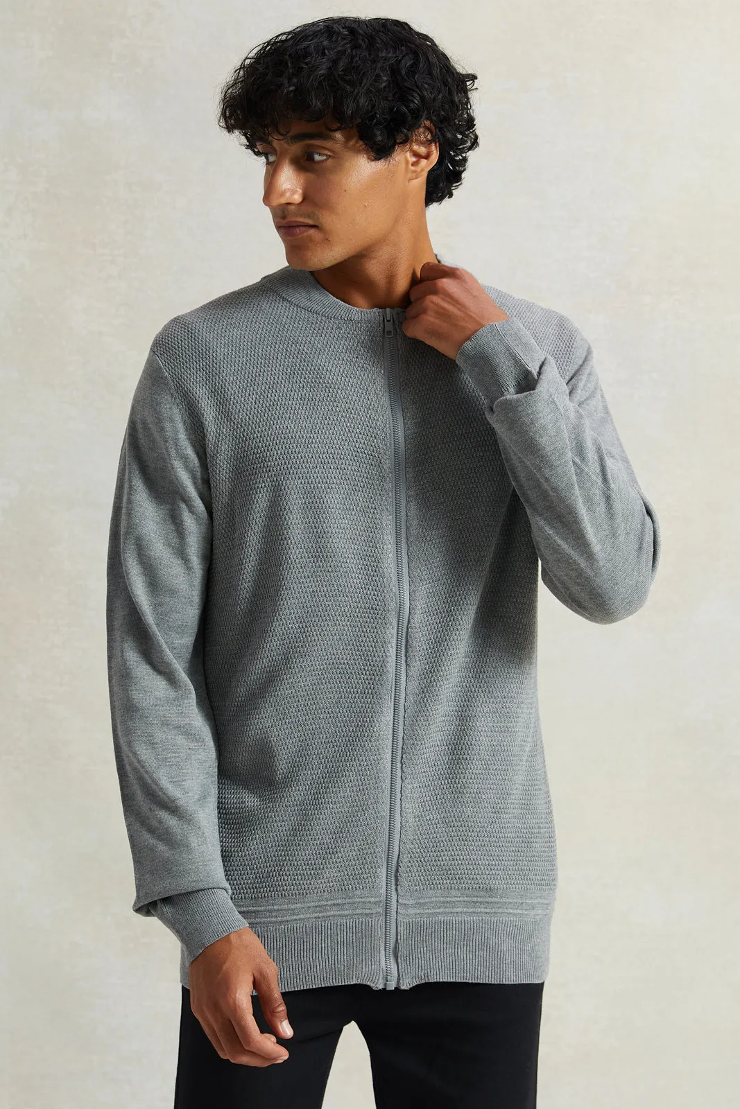 Men Grey Solid Sweater