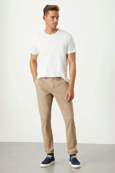 M.J. Bale - McQueen Chino - Tobacco