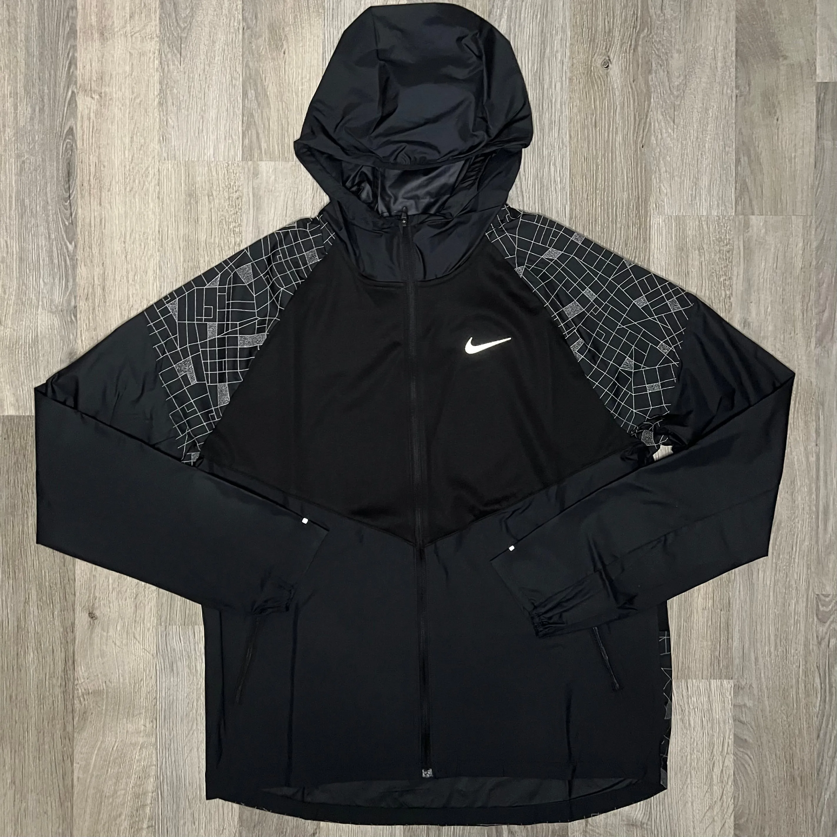 Nike Flash Run Division 2.0 Windrunner Jacket Black