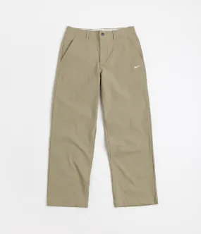 Nike SB Eco El Chino Pants - Neutral Olive / White