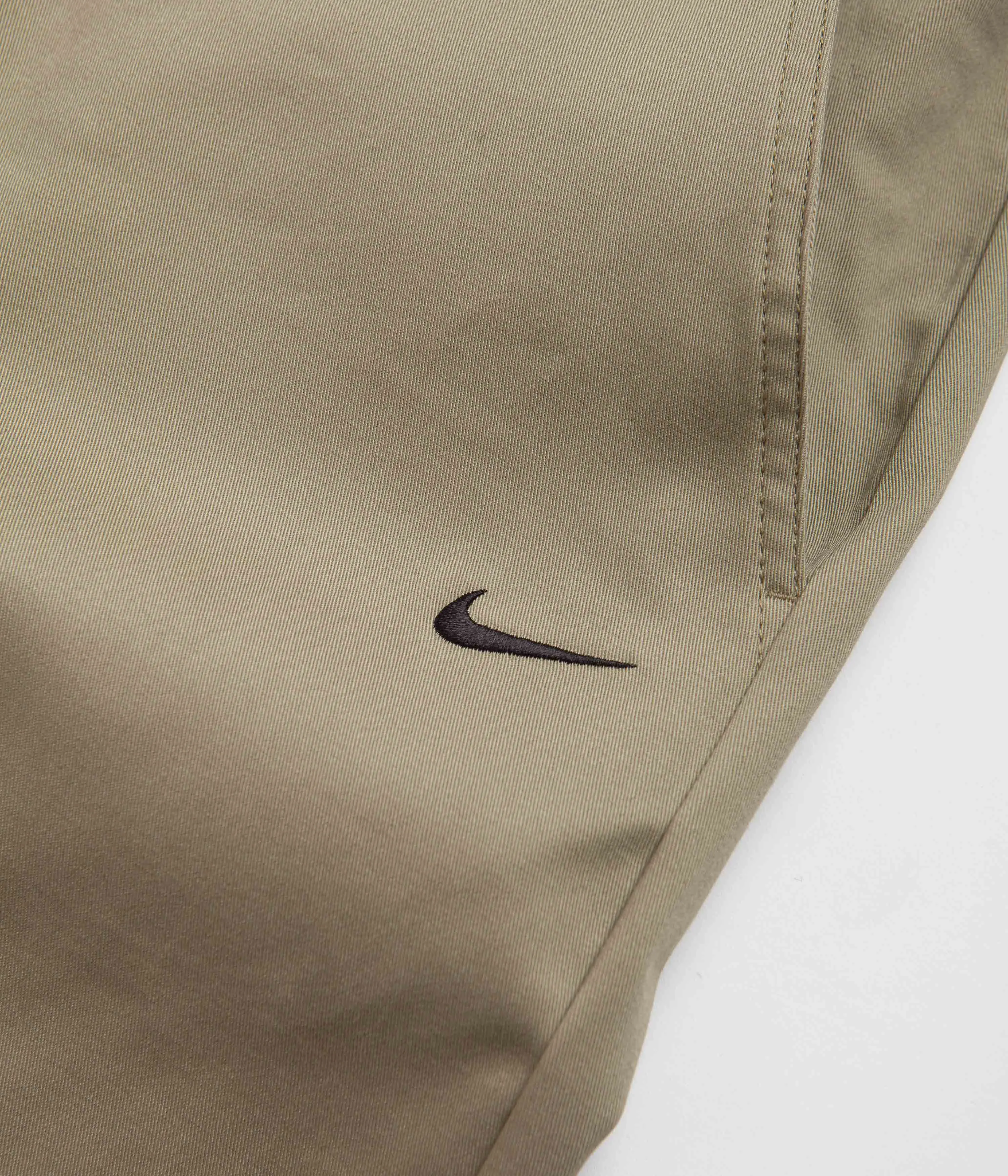 Nike SB GFX El Chino Pants - Neutral Olive / Black