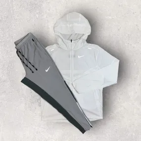 NIKE WINDRUNNER JACKET/PHENOM ELITE PANTS - WHITE/LIGHT SMOKE