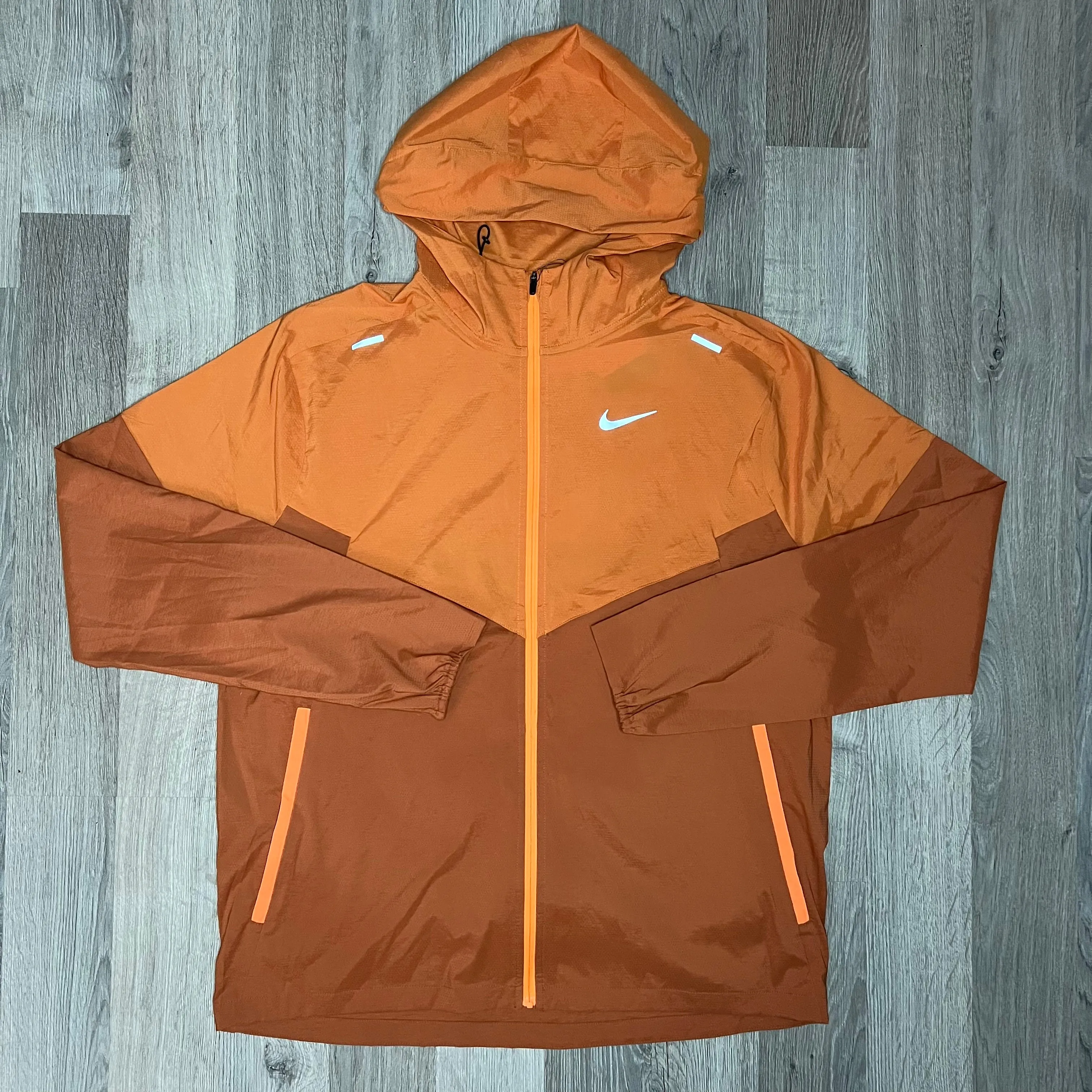 Nike Windrunner Orange