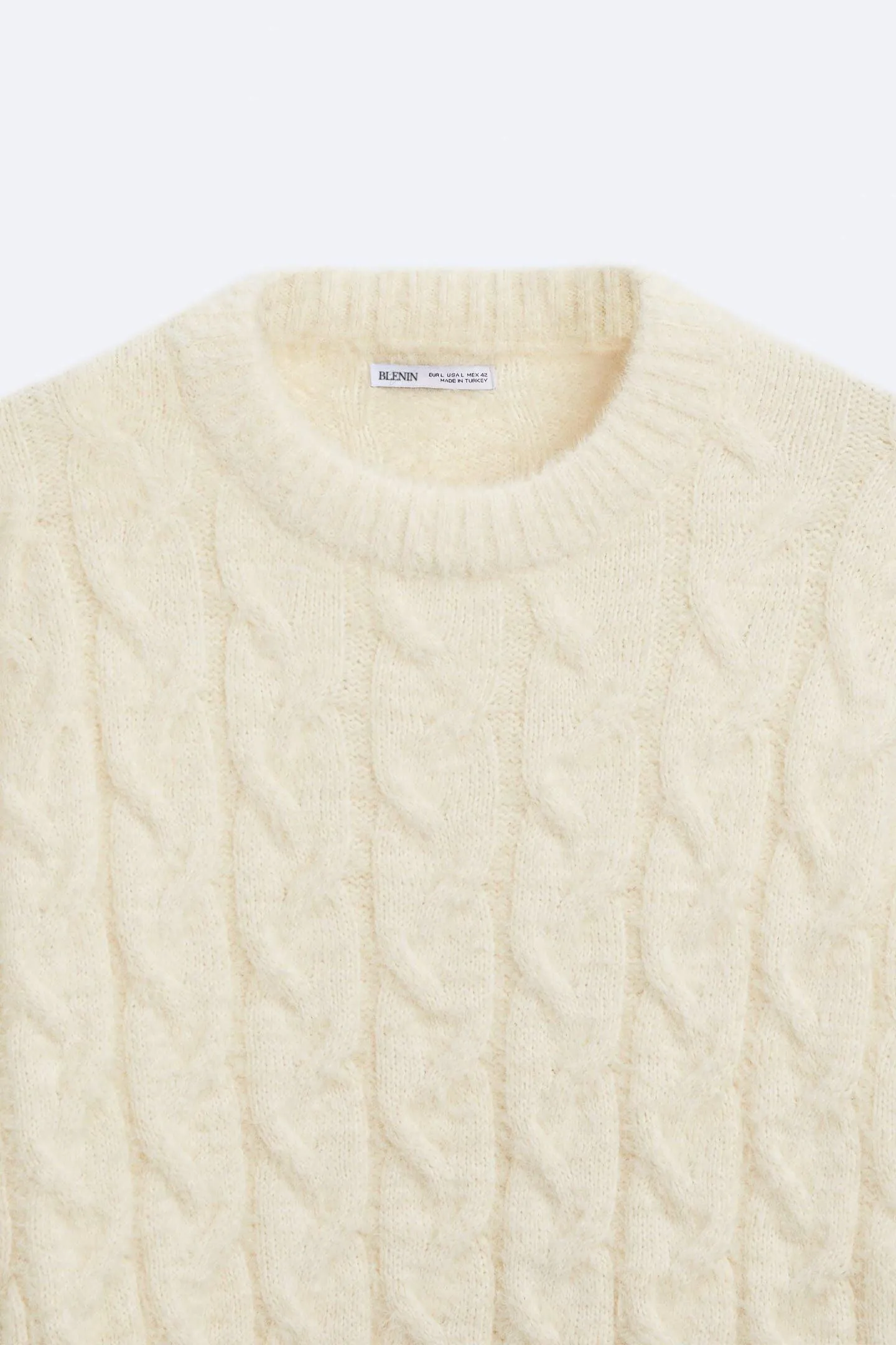 Old Money Regular Cable Knit Sink Sweater