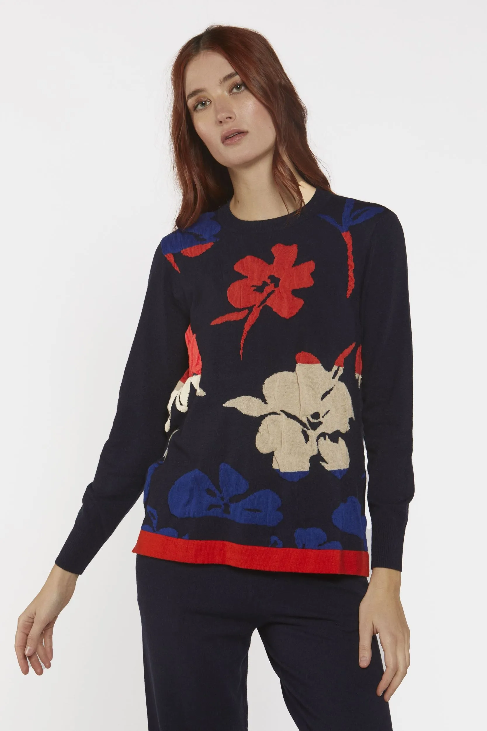 Round Neck Fine jumper  with Applique flower print